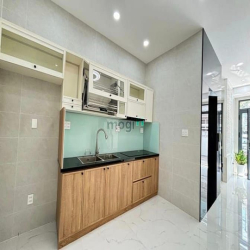 Xe hơi vào nhà NGUYỄN VĂN ĐẬU, có THANG MÁY, 4 tầng, 6PN, nhỉnh 11 tỷ