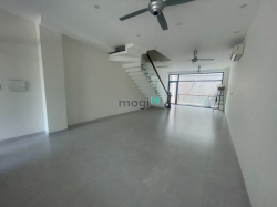 Nhà mặt tiền phố cho thuê Mystery Villas Hưng Thịnh 40tr/320m2