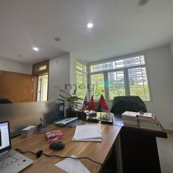 Cho thuê sàn văn phòng Làng Việt Kiều Châu Âu, diện tích 80 m2/tầng
