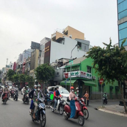 Cho thuê nhà GÓC 2MT 129-131 Đinh Tiên Hoàng, Phường Đa Kao, Quận 1,