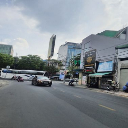 Cho thuê Building MT Hậu Giang Quận Tân Bình, ngang 8x18m.