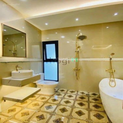 Siêu phẩm nhà cực đẹp tại Chu Văn An,P26,Bình Thạnh,82m2.3tỷ500,Sổ sẵn