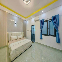 Bán nhà hẻm xe hơi đường Nguyễn Tư Giản, P.12, 5,3 x 14 giá 7.85 tỷ tl