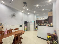 Bán nhà Gò Dầu hẻm xe hơi 7 chỗ 70m2 chỉ 6.3 tỷ thương lượng