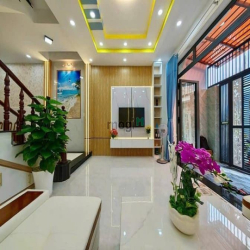 Bán nhà hẻm xe hơi đường Nguyễn Tư Giản, P.12, 5,3 x 14 giá 7.85 tỷ tl