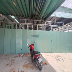 Cho thuê mb Dt 15x30m2 Giá 22tr Gần UBND xã Bình Mỹ