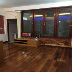 Cho thuê biệt thự mini hẻm xe tải đường Lũy Bán Bích, 7 x 17m, 20 tr