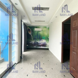 🏢 Văn Phòng trống suốt 450m2 thang máy