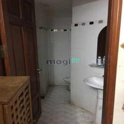 Cho thuê biệt thự mini hẻm xe tải đường Lũy Bán Bích, 7 x 17m, 20 tr