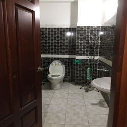 Cho thuê biệt thự mini hẻm xe tải đường Lũy Bán Bích, 7 x 17m, 20 tr