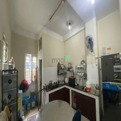 Ngay chợ Liên khu 5-6, 143m2, Ngăn làm 2 căn, Shr, HXH, giá 7,2 tỷ.
