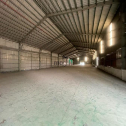 * Cho thuê kho xưởng * 3.500m2 Trần Đại Nghĩa, huyện Bình Ch