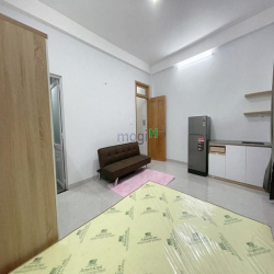 CHDV Ban CÔng Quận 3 Lý Chính Thắng