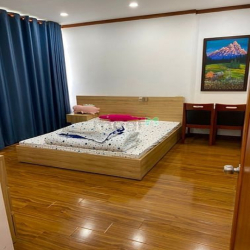 Bán căn hộ 2PN 88m2 Phú Hoàng Anh Giá 2ty4 tặng nội thất