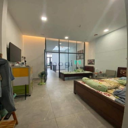 Bán nhà khu Bàu Cát, Tân Bình, 65m², 4 lầu, hẻm 8m chỉ nhỉnh 9 tỷ