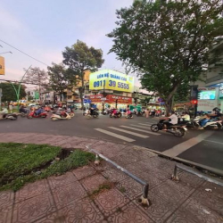Mặt tiền Hoàng Sa Q3, 128m2 ngang 9m 4 tầng có 120tr/th, giá 43 tỷ TL
