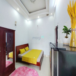 Phòng Đẹp Full Đón Nắng Full Tiện Nghi Ngay Lê Văn Lương Q7