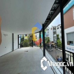 Cho thuê nhà GÓC 2MT số 60-62 Cao Đức Lân, P.An Phú, Q.2, Hồ Chí Minh