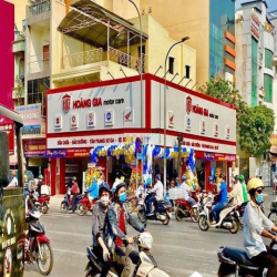 Bán nhà GÓC 2MT 40-42 Phan Đăng Lưu, Q.Phú Nhuận. DT: 11x19m, 3 Tầng