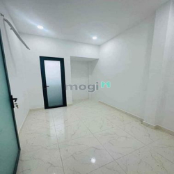 Nhà 1/ Bình Trị Đông, DT: 4x10m (2PN), gần BV Bình Tân. Giá 2tỷ