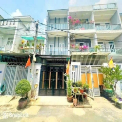 Bán nhà HXH Gò Cát, Phú Hữu, Quận 9 52m2 giá 2t370 SHR