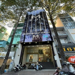 Bán tòa nhà MT Trần Bình Trọng, phường 2 quận 5, DT 7,4 x 13m, HĐT 200