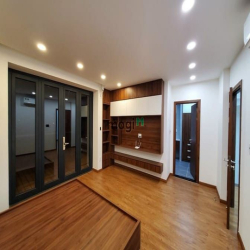 Biệt thự mới VIEW SÔNG, ngay công viên Đặng Thùy Trâm, 10mx31m, 3 Tầng