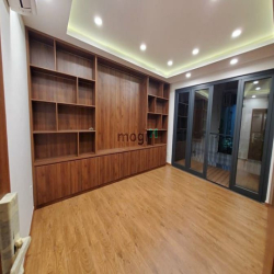 Biệt thự mới VIEW SÔNG, ngay công viên Đặng Thùy Trâm, 10mx31m, 3 Tầng