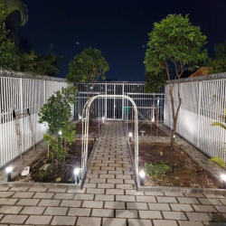 Biệt thự mới VIEW SÔNG, ngay công viên Đặng Thùy Trâm, 10mx31m, 3 Tầng
