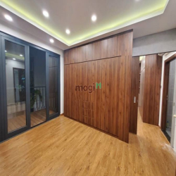 Biệt thự mới VIEW SÔNG, ngay công viên Đặng Thùy Trâm, 10mx31m, 3 Tầng