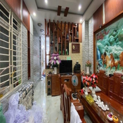 Bán Nhà Hẻm Xe Hơi Đường 138 - 120m2 (5,1m x 23m), 3 Tầng, Tân Phú, Q9