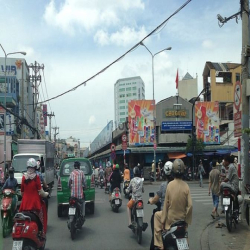 Hơn 8tỷ có nhà đẹp Dương Quảng Hàm 92m2 4 tầng ngang 5m gần Đại học VL