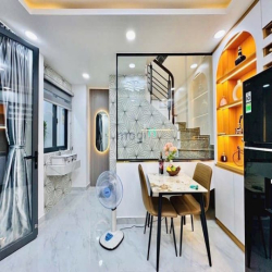 Nhà đẹp, hẻm thông Thích Quảng Đức Phú Nhuận, Tặng FULL NT