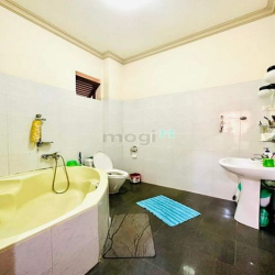 Biệt thự 300m² Đỗ Tấn Phong  p9 Phú Nhuận vị trí đắc địa nhỉnh 40 tỷ