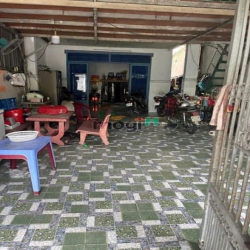 Bán nhà cấp 4 mặt tiền Võ Văn Hát, Long Trường, Q9- DT: 121m2 ngang 5m