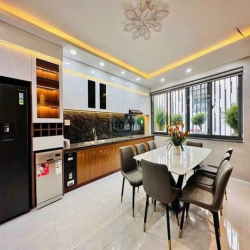 Bán nhà Hẻm 6m Lê Đức Thọ, P17, 4 x 19m, Thang máy, 5 tầng, 9.86 tỷ TL