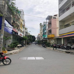 Nhà C4 hẻm 12m 666 đường 3/2 110m2, 6x19m, 20 tỷ