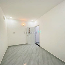 định cư nước ngoài bán nhanh nhà Tạ Quang Bửu Q8 56m2, gần chợ, Shr ,