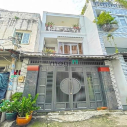 HÀNG MỚI - Nhà 2 mặt tiền hẻm xe hơi 8m Huỳnh Tấn Phát, Phú Thuận, Q.7