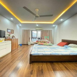 Bán nhà Xã Đàn, Phân Lô, Vỉa hè, Ô Tô tránh, 60m2 5T MT4m, giá 11 tỷ