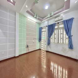 Bán nhà Trần Quang Diệu, Phường 14, Quận 3 - 4 tầng - nhỉnh 6 tỷ