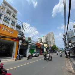 Cho thuê nhà 909 Hậu Giang, Q.6 - DT 10x25m, 1 trệt 1 lầu suốt