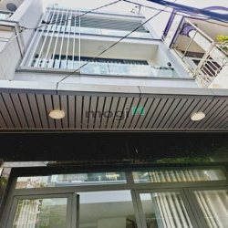 Bán nhà đường Lạc Long Quân, Phường 9, Tân Bình - 5 tầng - chỉ 5.8 tỷ