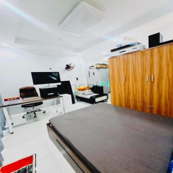 Bán nhà đường Lạc Long Quân, Phường 9, Tân Bình - 5 tầng - chỉ 5.8 tỷ