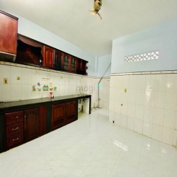 Nhà 88m2 mặt tiền kinh doanh cực kỳ đông đúc, gần chợ Gò Xoài sầm uất