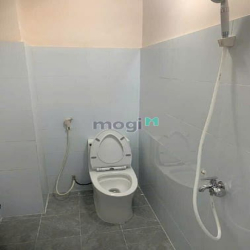 Nhỉnh 2 Tỷ Có  Nhà SHR 62M2-4M X 16M-Quận 9-Hẻm Xe Hơi-Không quy hoạch