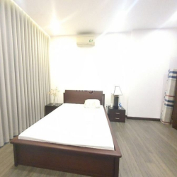 Bán Gấp nhà giá rẻ Biệt thự tấn trường 8*18,5m, 3 lầu, 5pn, đường số 9