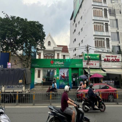 Bán nhà MT Nguyễn Thị Thập, P Tân Phú, Quận 7, DT 11,8 x 15,6m, HĐT 13