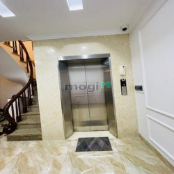 Phân lô VIP phố Hoa Bằng Cầu Giấy 38m2 x 7T thang máy, Ô tô tránh.