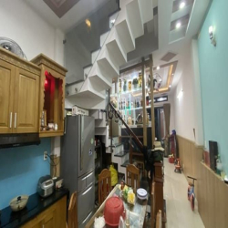 GIÁP AEON TÂN PHÚ- MẶT TIỀN KD ĐỈNH- Đường nhựa 8m thông 64m2- 3 tầng